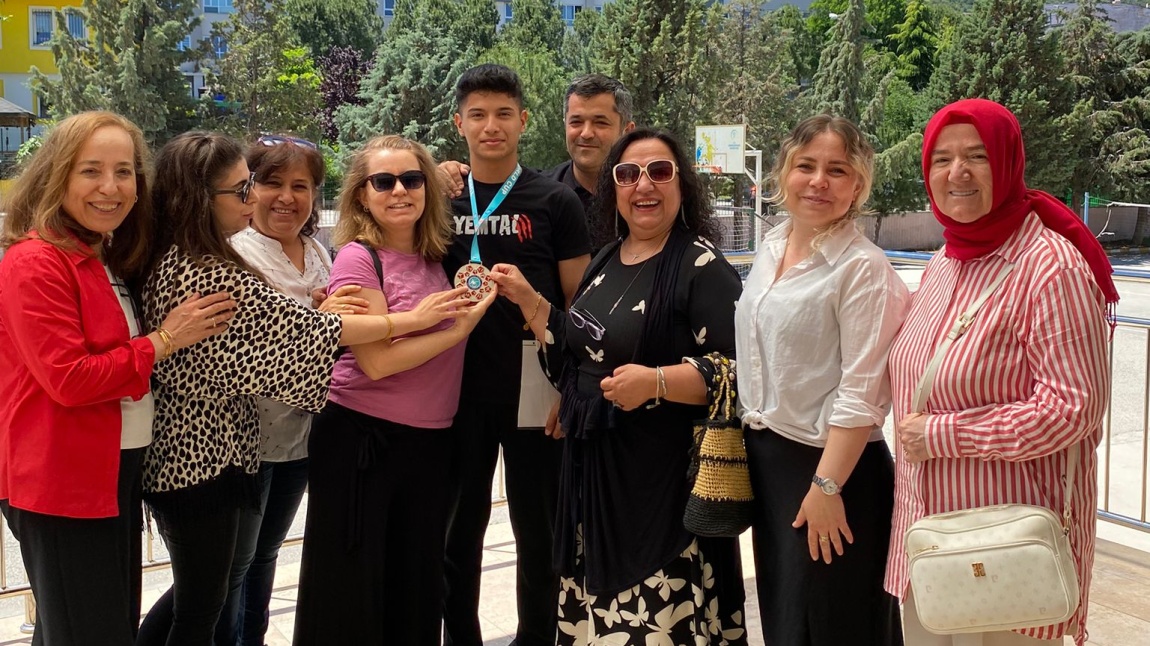  ÖĞRENCİMİZ ULUSLARARASI KİCK BOKS DÜNYA KUPASI  2'NCİSİ OLDU
